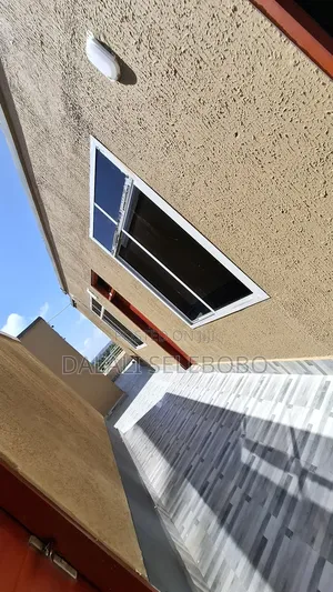 1bdrm Bedsitter in Makumbusho Bus Stop, Kinondoni for rent