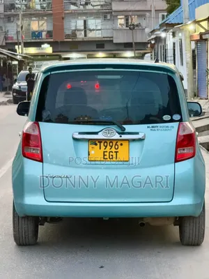 Toyota Ractis 2007 Blue