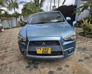 Mitsubishi RVR 2.0 2011 Blue