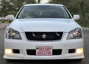 Toyota Crown 2007 White