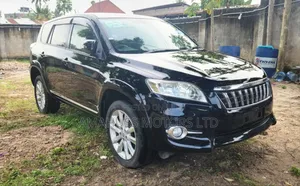 Toyota Vanguard 2012 Black