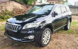 Toyota Vanguard 2012 Black