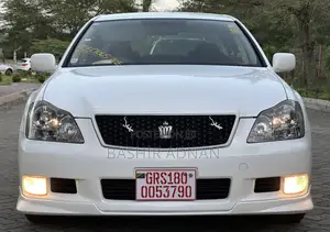 Toyota Crown 2007 White
