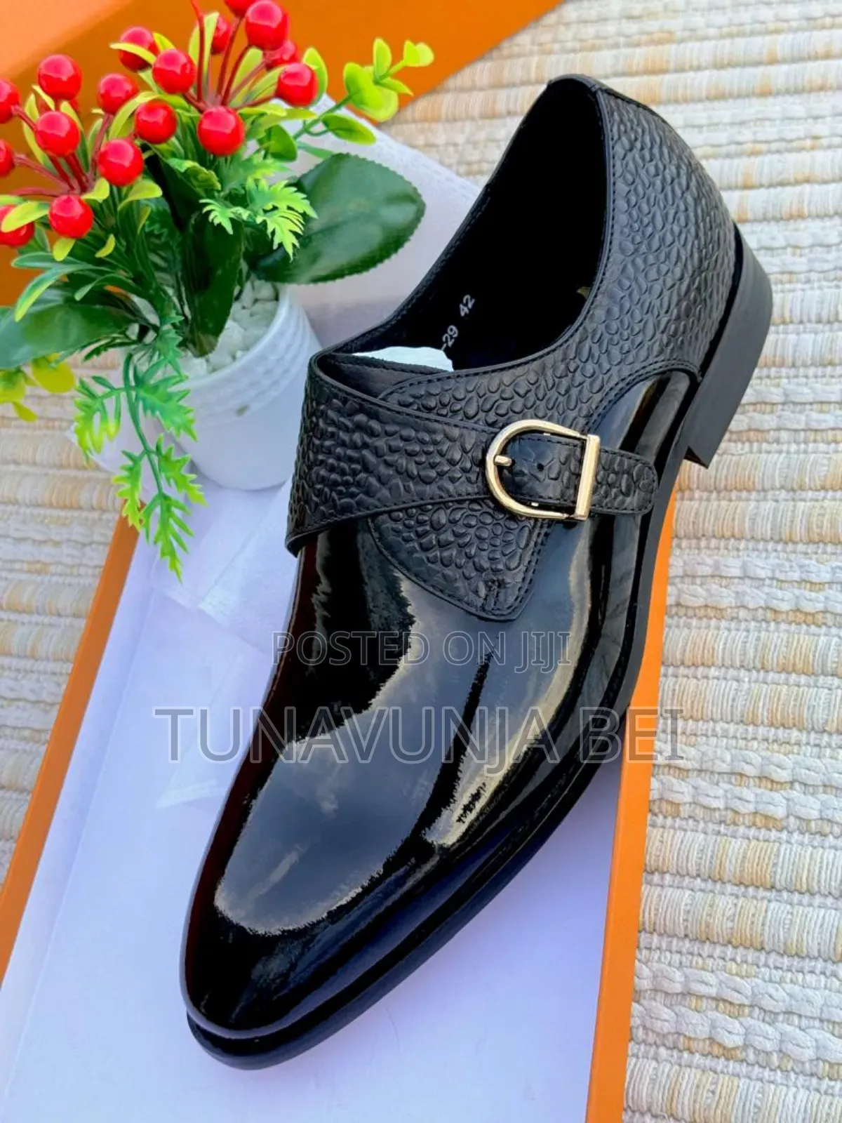 Louis Vuitton Brand / New Moccains Classic Shoes