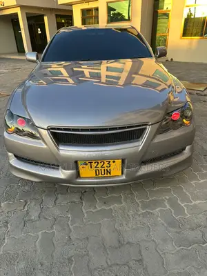 Toyota Mark X 2005 Gold