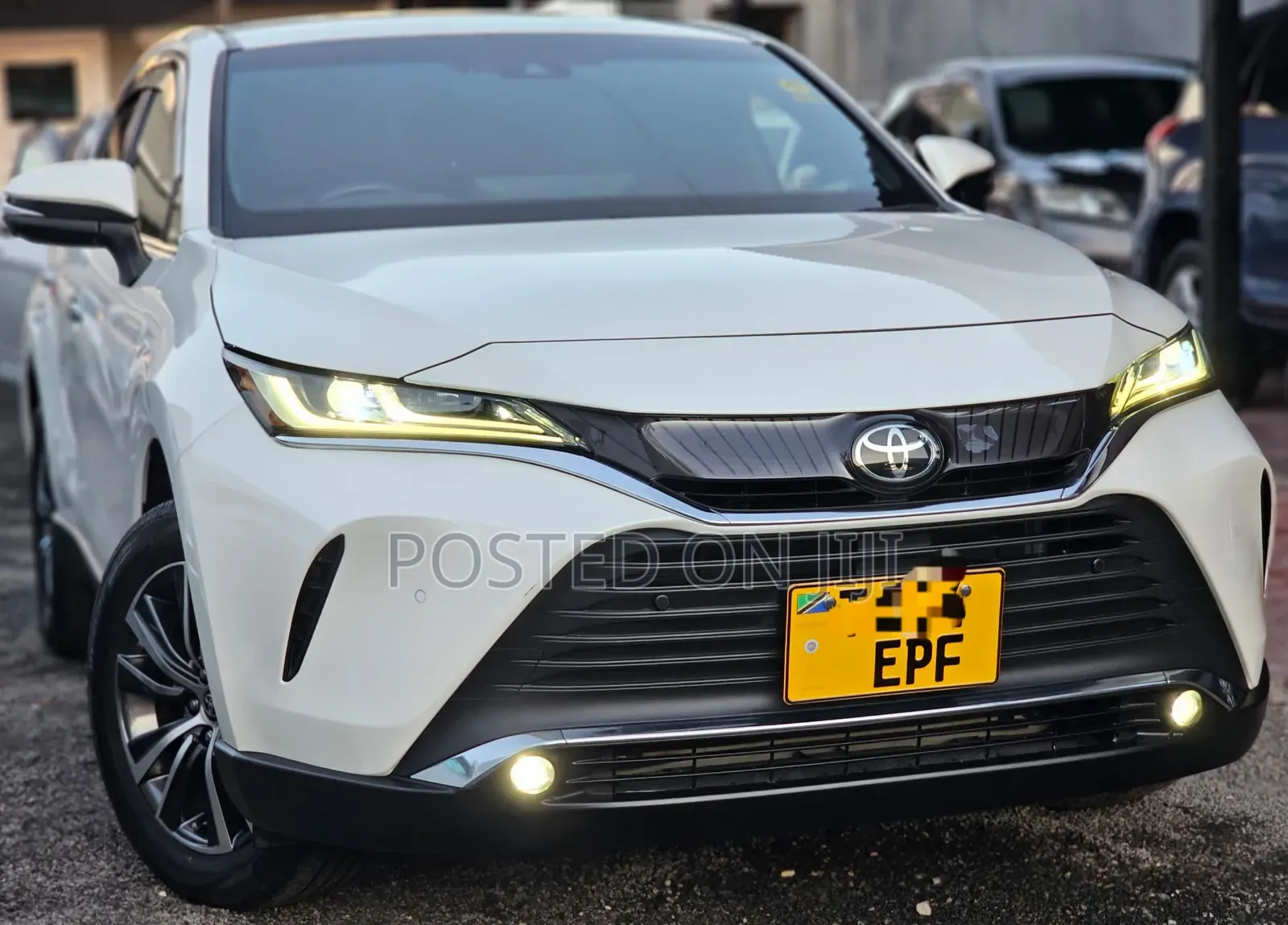 Toyota Harrier 2020 White