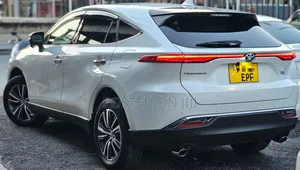 Toyota Harrier 2020 White