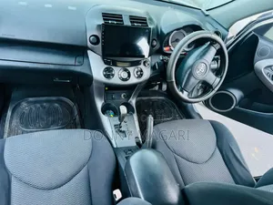 Toyota RAV4 2008 Silver