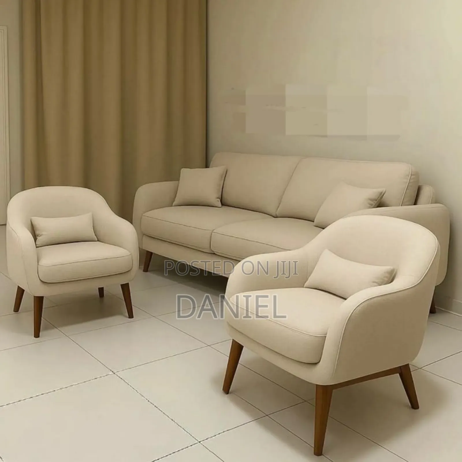 Sofa Set Ya 2:1:1 Rangi Ya Off White