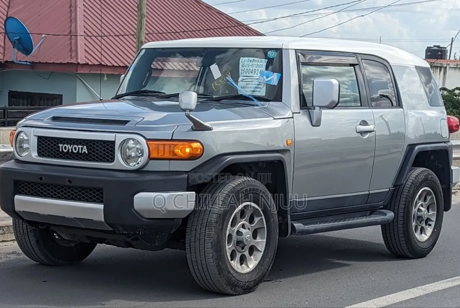 Toyota FJ Cruiser 2011 Gray