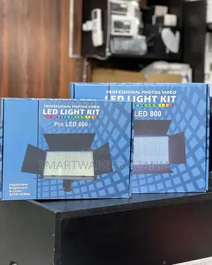 Varicolor Pro Led 800 High-Power RGB Photo Video Lighting Kit
