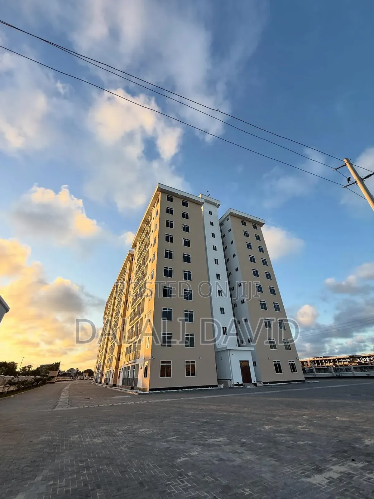 3bdrm Apartment in Kawe Beach for rent