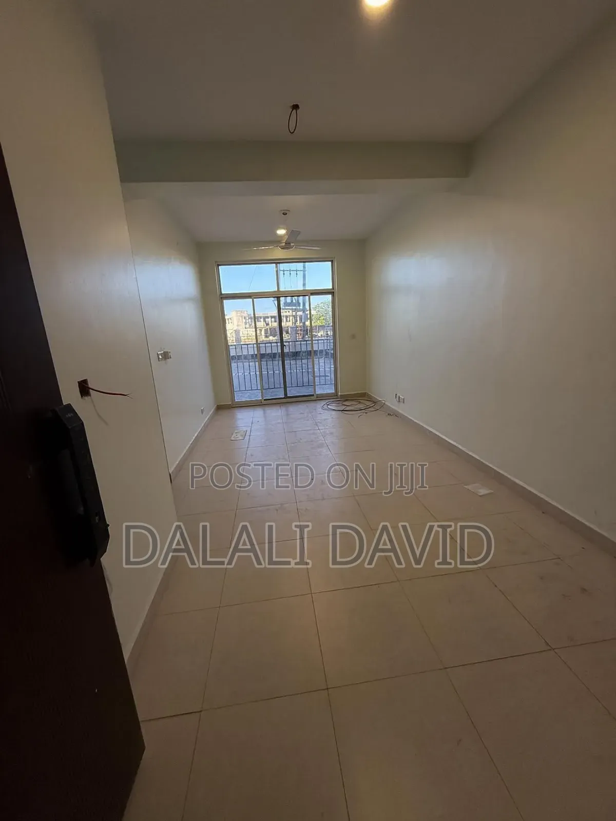 3bdrm Apartment in Kawe Beach for rent