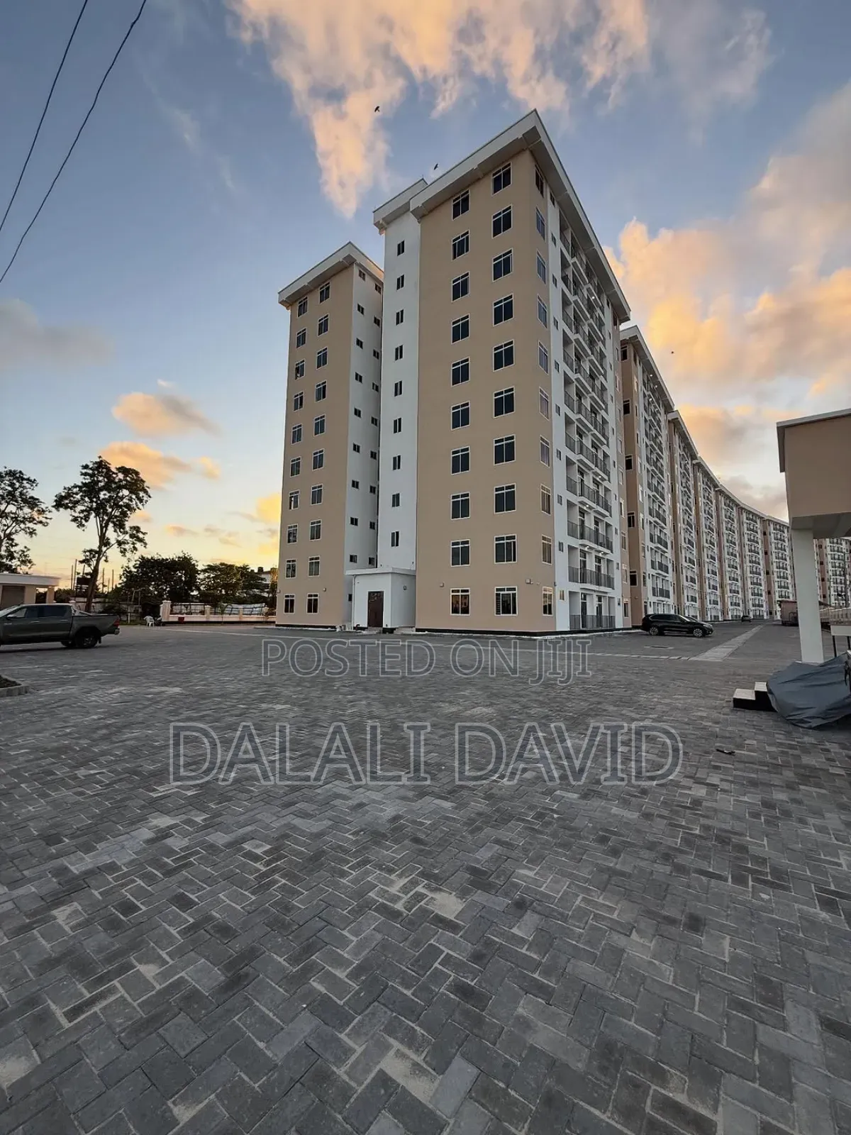 3bdrm Apartment in Kawe Beach for rent