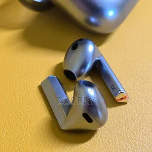 Tiffer Black Colour Earpods