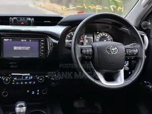 Toyota Hilux 2020 Black