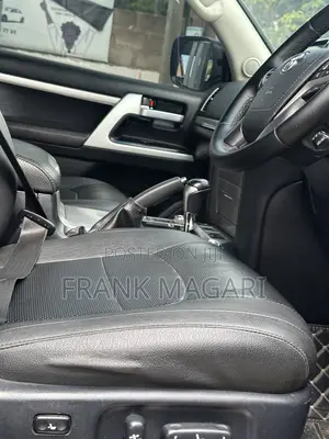 Toyota Land Cruiser 2017 Gray