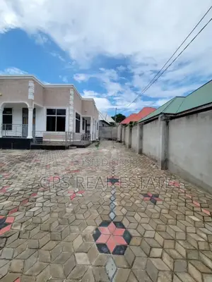 3bdrm House in Tabata Kifuru, Kinondoni for sale