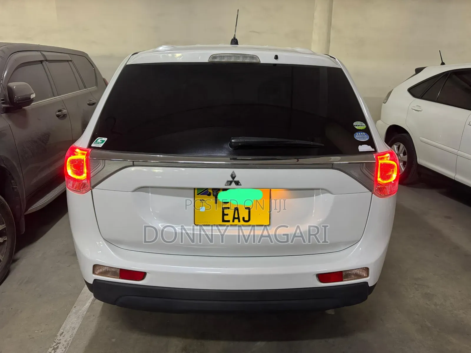 Mitsubishi Outlander 2012 White