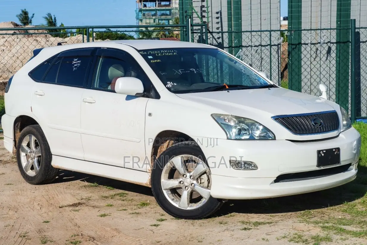 Toyota Harrier 2006 White