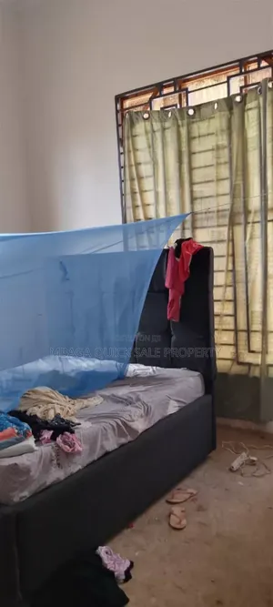 3bdrm House in Madale, Goba for rent