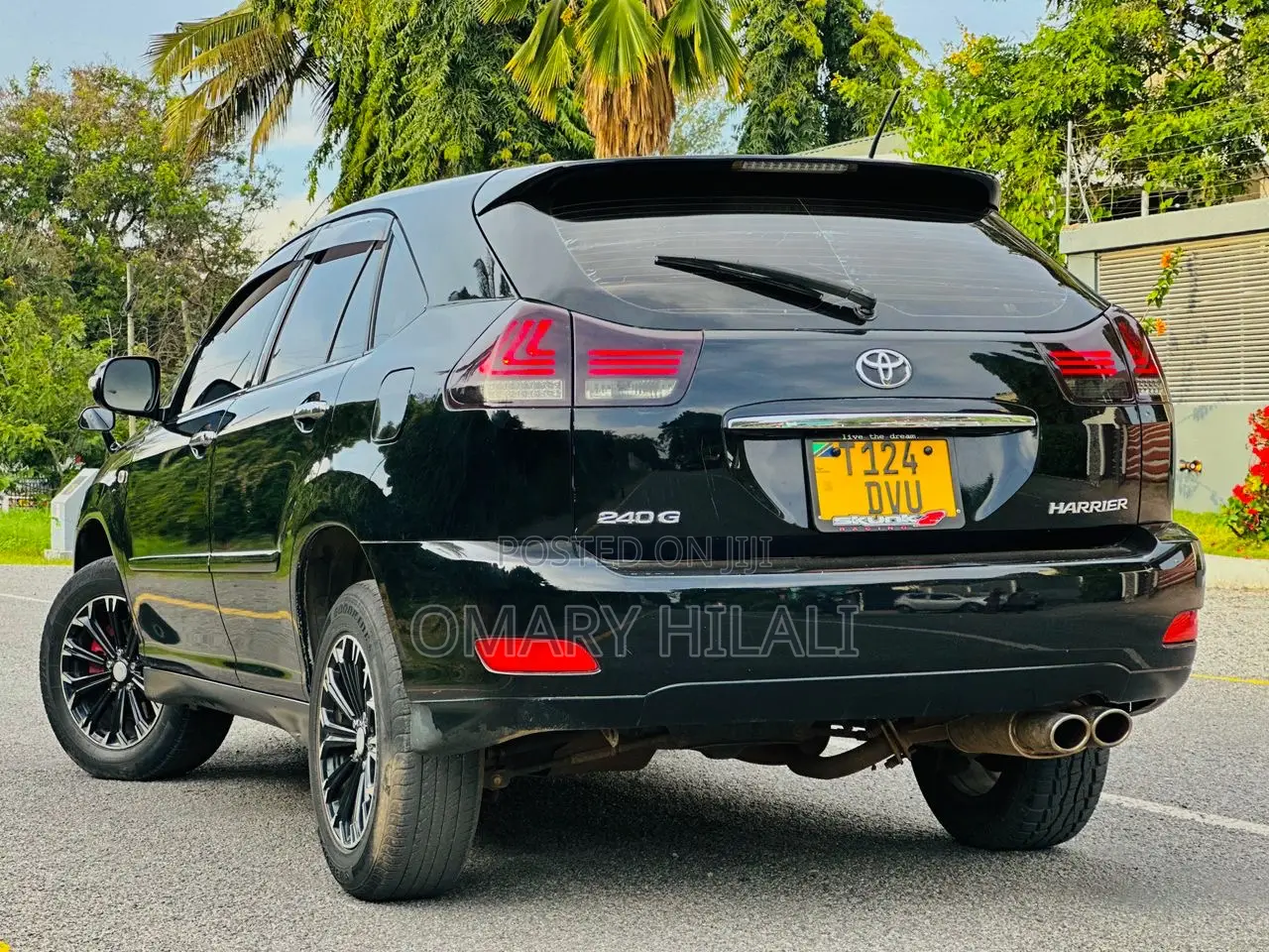 Toyota Harrier 2004 Black