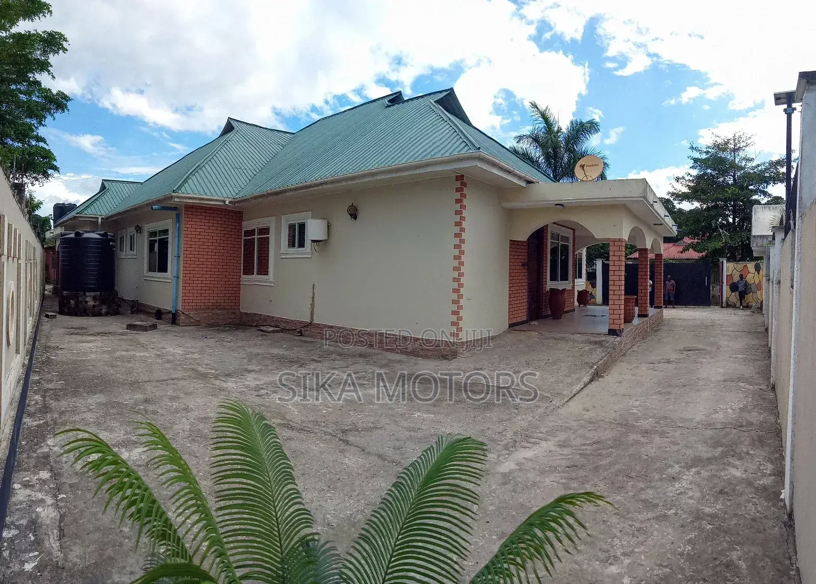 5bdrm House in Kinyerezi for sale