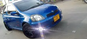 Toyota Vitz 2001 Blue