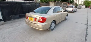 Toyota Premio 1.8 AWD 2006 Gold