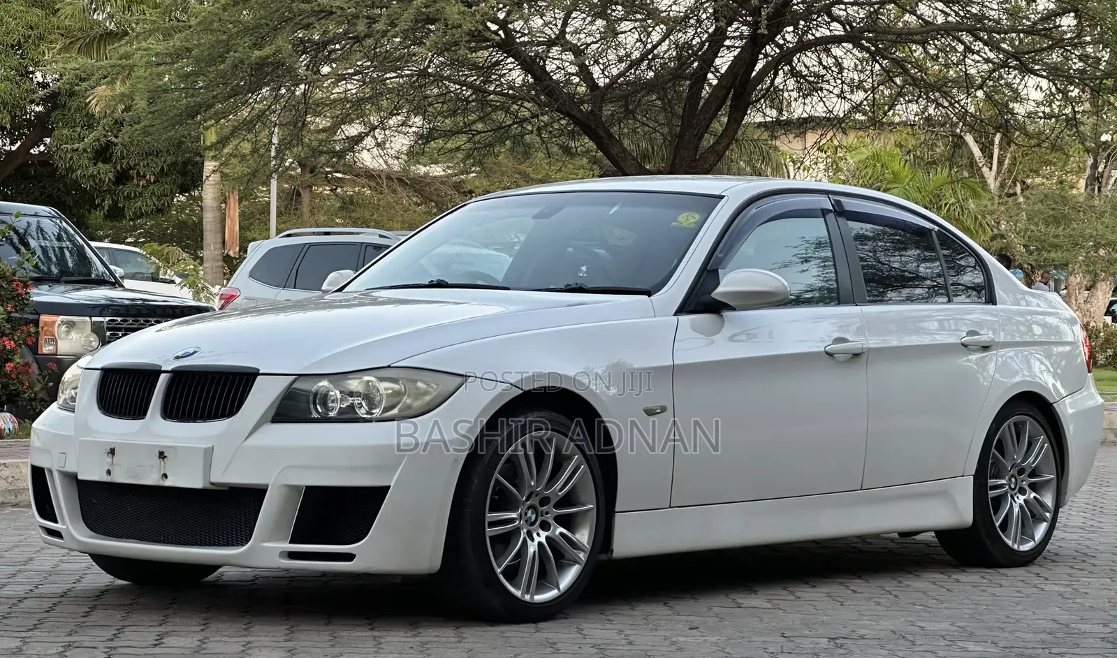 BMW 3 Series 320i RWD 2008 White