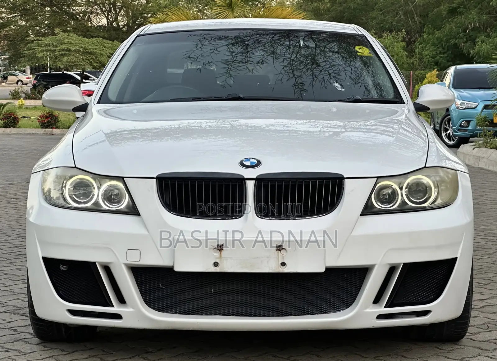BMW 3 Series 320i RWD 2008 White