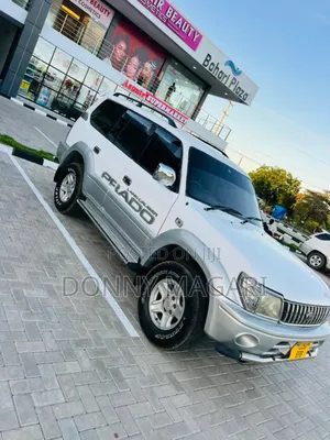 Toyota Land Cruiser Prado 2002 White
