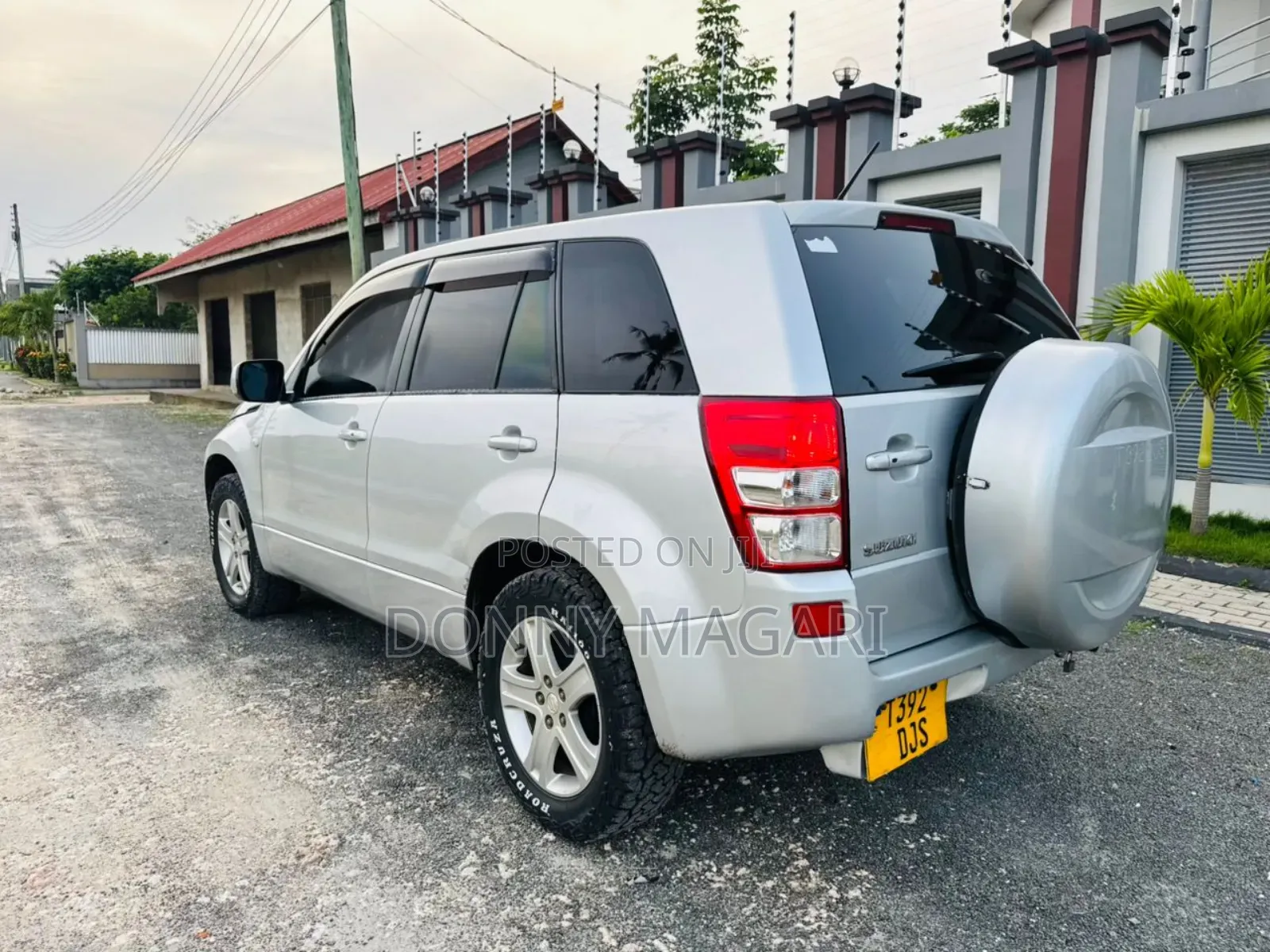 Suzuki Escudo 2005 Silver