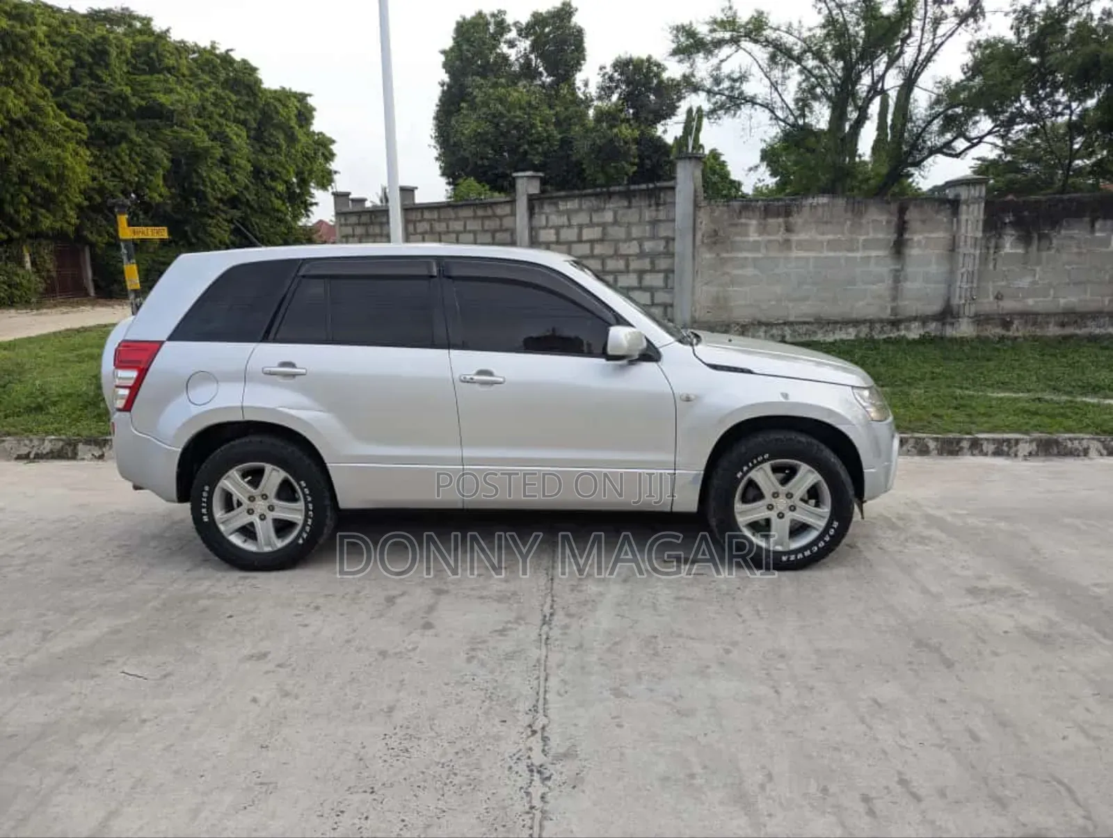 Suzuki Escudo 2005 Silver