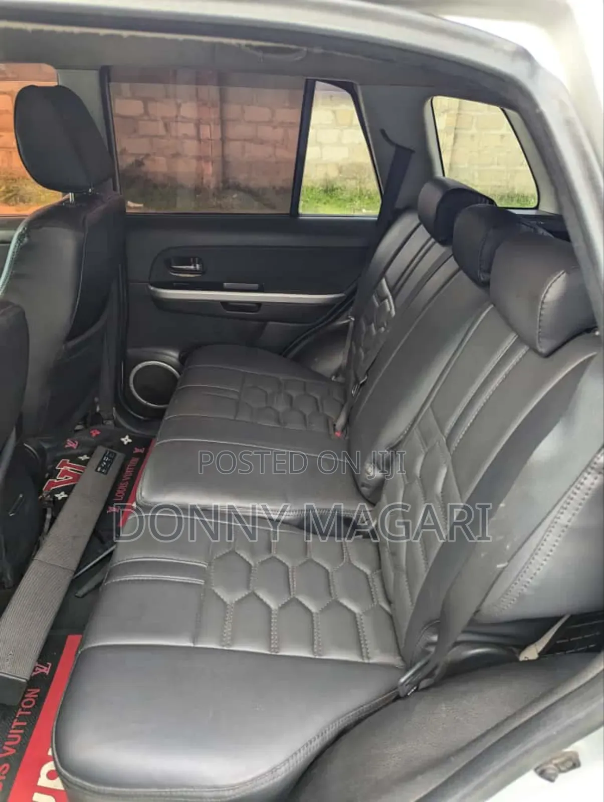 Suzuki Escudo 2005 Silver