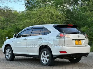 Toyota Harrier 2006 White