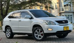 Toyota Harrier 2006 White
