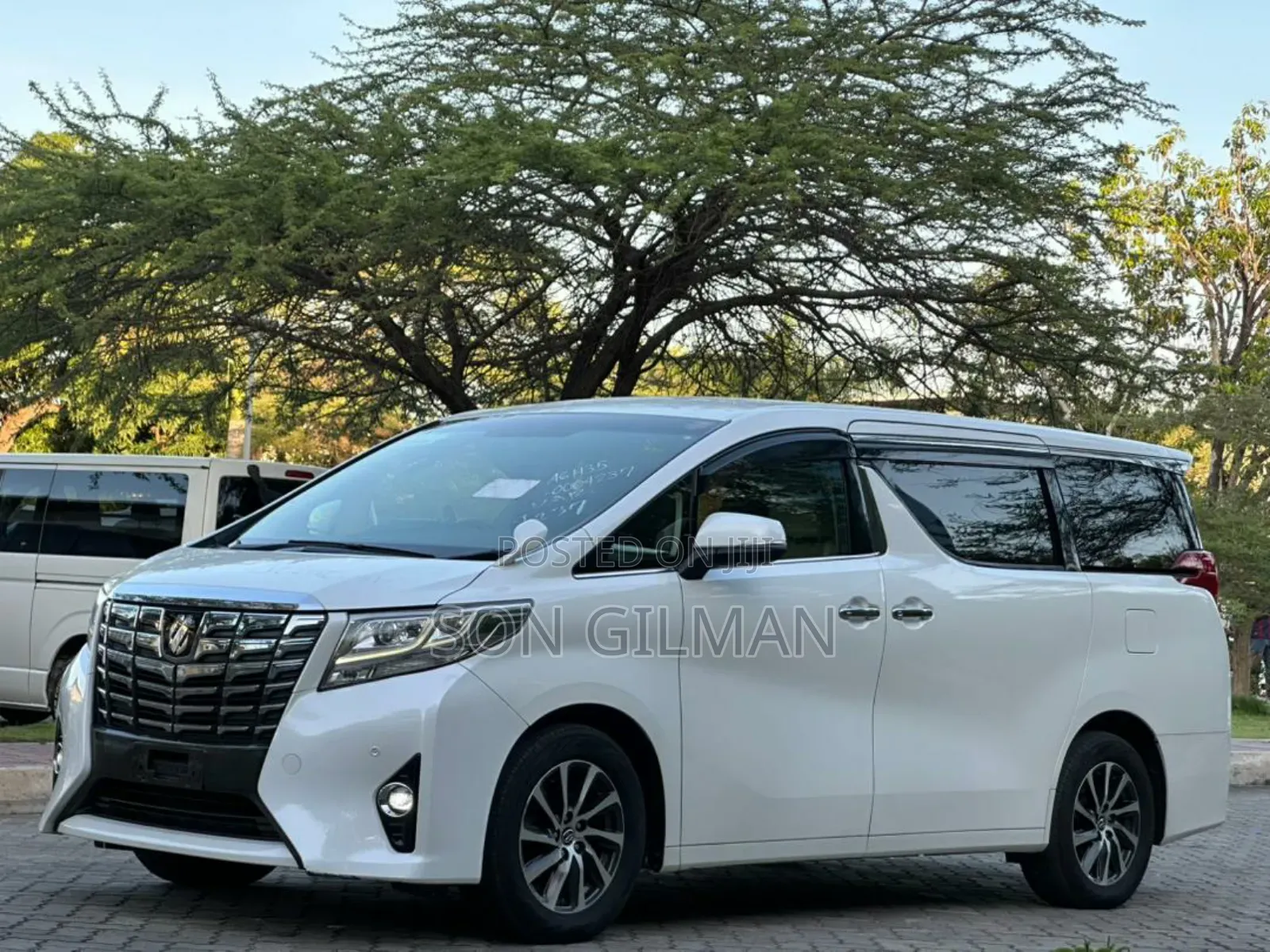 Toyota Alphard 2015 White
