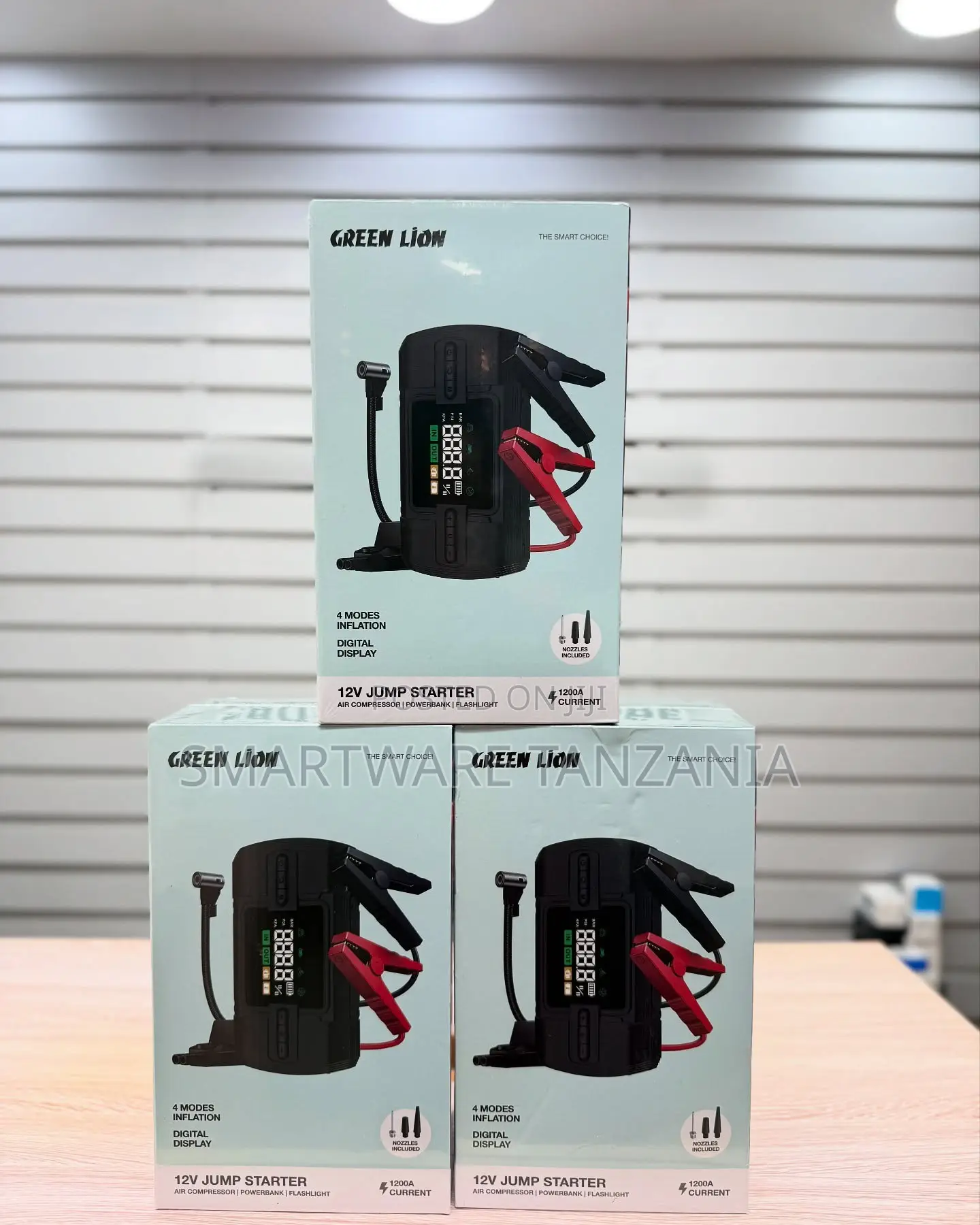 12v Jump Starter With Air Compressor - Portable Emergency Kit