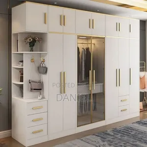 Kabati La Nguo Milango Saba Na Dressing Table Rangi Nyeupe