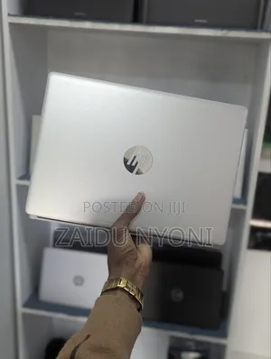 New Laptop HP EliteBook Folio G1 8GB Intel Core I5 SSD 256GB