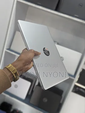 New Laptop HP EliteBook Folio G1 8GB Intel Core I5 SSD 256GB