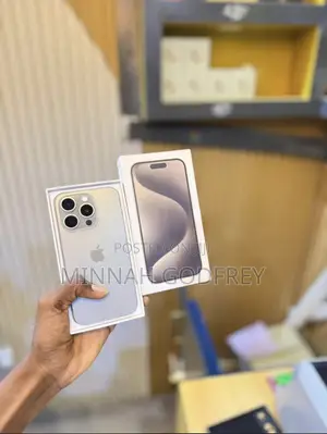 New Apple iPhone 15 Pro Max 256 GB Gray