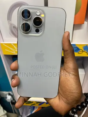 New Apple iPhone 15 Pro Max 256 GB Gray
