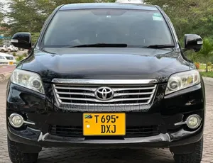 Toyota Vanguard 2010 Black
