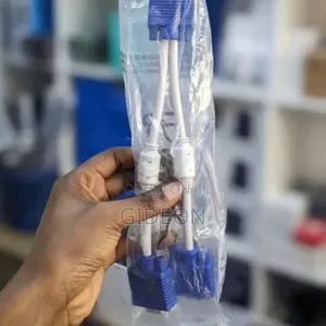 Vga Pacha (Aka Y Connector) 
*2 in 1*