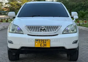 Toyota Harrier 2006 White
