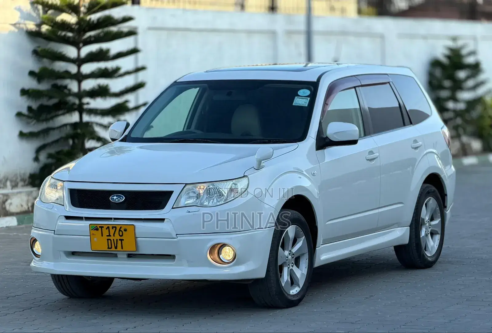 Subaru Forester 2009 White