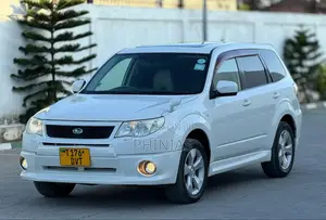 Subaru Forester 2009 White