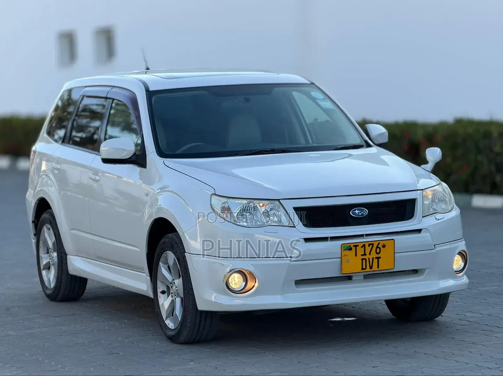 Subaru Forester 2009 White